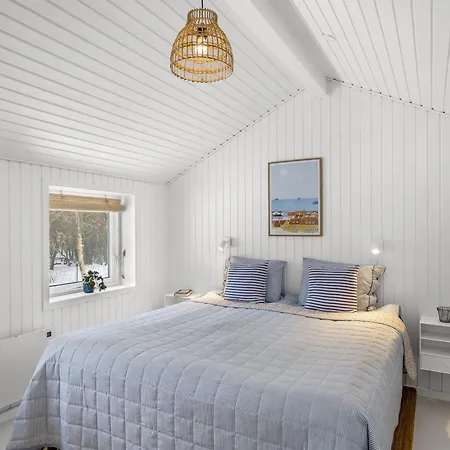 Stasia - 1-5km From The Sea By Interhome